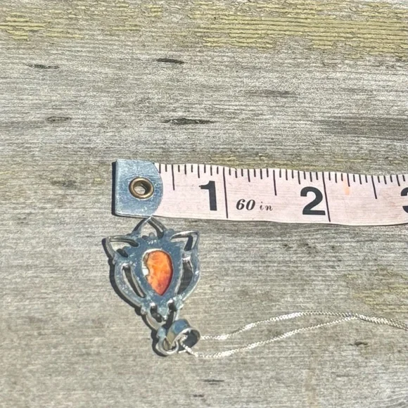 Spiny Oyster Necklace - Picture 16 of 16